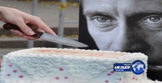 الرئيس الإندونيسي يفاجئ بوتين فى عيد ميلاده