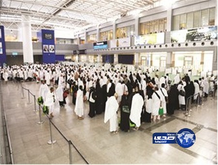 إدارة «مطار الملك عبدالعزيز» تمنع منسوبيها من تصوير حوادث الطيران