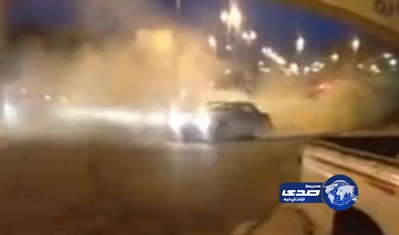 بالفيديو.. مفحط كويتي يحتفل بعيد الأضحى على طريقته