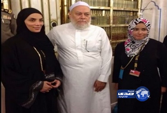 صورة الشيخ علي جمعة في الحج مع ممثلة الاغراء “حورية فرغلي” تثير الجدل