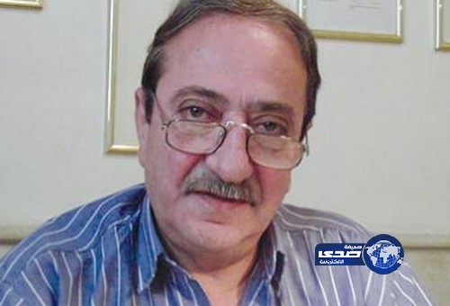 والدة معتقل تصفع دريد لحام فيُغمى عليه