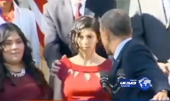 فيديو.. مريضة بالسكري قطعت على أوباما خطابه وكادت تنهار