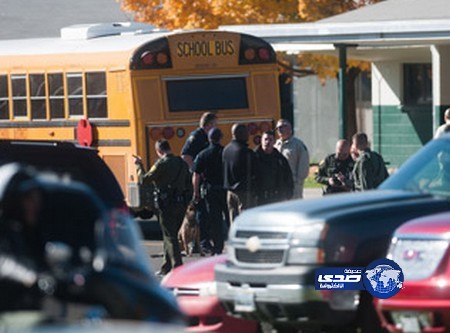 طفل يقتل مدرسه ويصيب اثنين من زملائه وينتحر