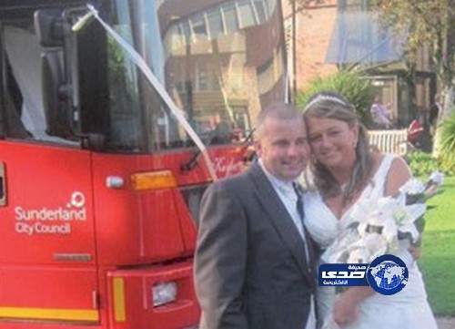زفاف عروسين في &#8220;شاحنة قمامة&#8221;