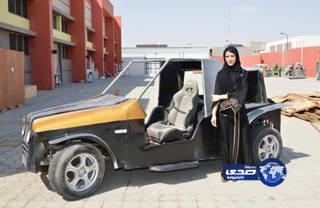 طالبة إماراتية تبتكر أول طريقة آلية لقيادة السيارة بدون استخدام الذراعين