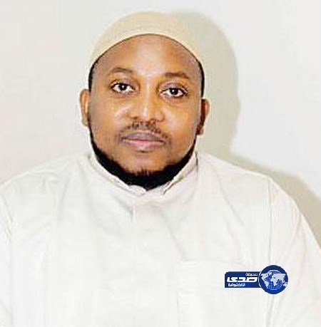 قبيلة أفريقية تشترط على داعية «قتل أسد» مهراً للزواج