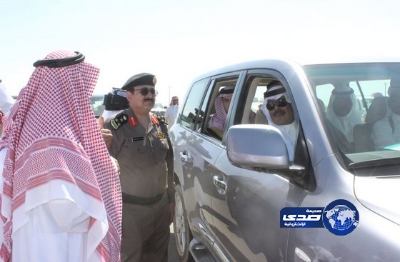 أمير الباحة يتفقد مشروع ازدواج طريق ربط المنطقة بطريق الرياض – الرين – بيشة (صور)