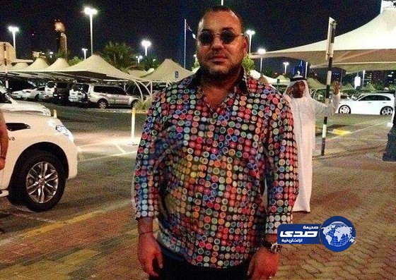 بعيداً عن الاضواء ..الملك المغربي يظهر بزي رياضي