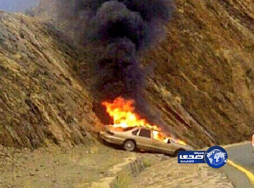 احتراق سيارة ونجاة قائدها في عقبة الصماء