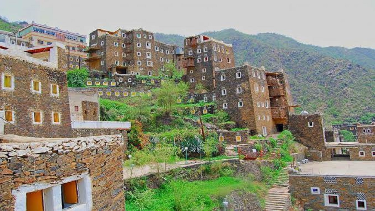 “تهامة عسير”.. أيقونة الطبيعة والسياحة الشتوية