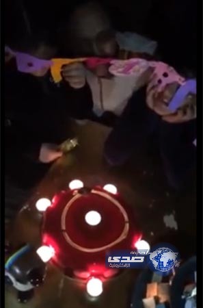 أحلام تحتفل بعيد ميلاد خادمتها الاثيوبية «بيا»