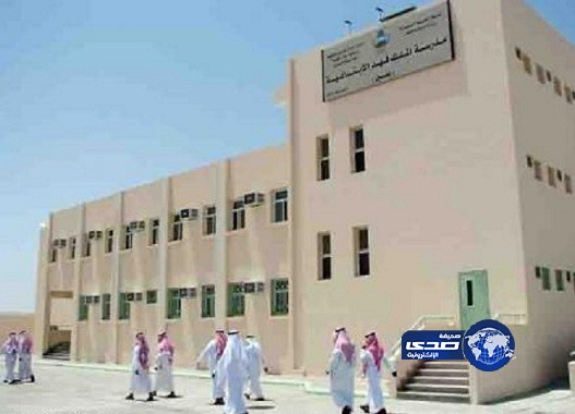 مساءلة مديري المدارس الذين يتساهلون في غياب طلاب المدارس الليلية