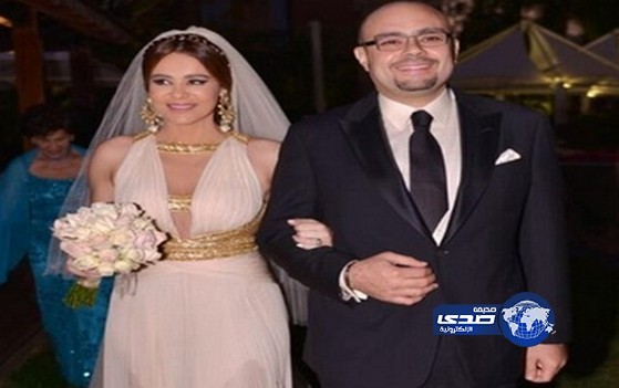 بالصور :كارول سماحة تعلن عن زفافها على رجل اعمال مصري