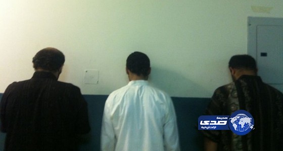 تحريات شرطة الرياض تقبض على لصوص سطوا على مطعم