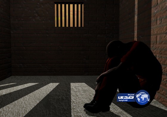 إيقاف أب قام باغتصاب 3 من ابنائه دون رحمة أو شفقة