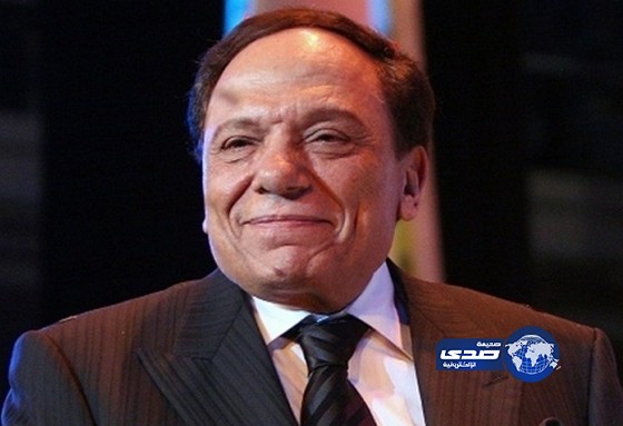 عادل إمام: ما قام به مرسي مهزلة