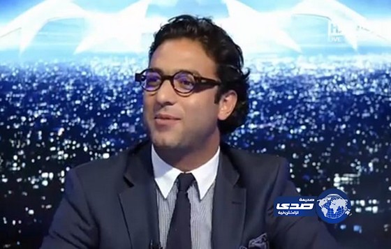 بالفيديو..سخرية محللي الجزيرة الرياضية من نظارة «ميدو»