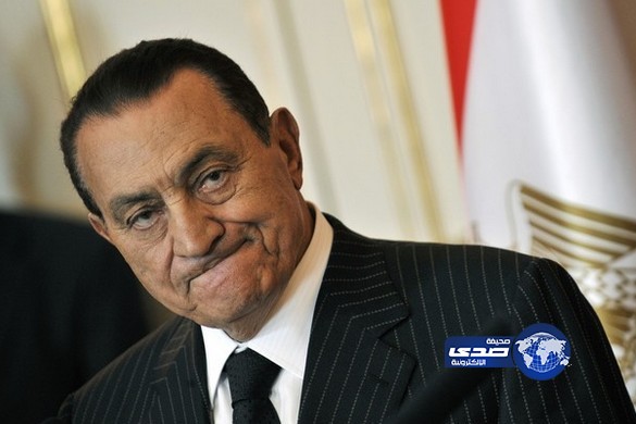 مبارك: تركت 51 مليار دولار لمصر .. راحوا فين!