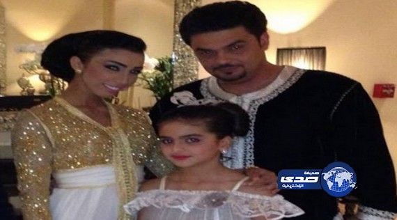 دنيا بطمة تصف مروجي الخلاف بينها وبين محمد الترك بالكلاب