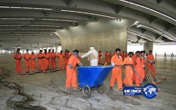 أمانة مكة تعلن انفراج أزمة عمال النظافة وعودتهم للعمل