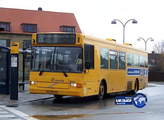 أم دانماركية تلد فى أتوبيس بمساعدة الركاب