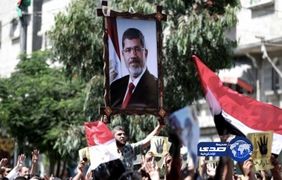 السجن 17 عاما لاثنى عشر طالبًا من مؤيدي “مرسي”