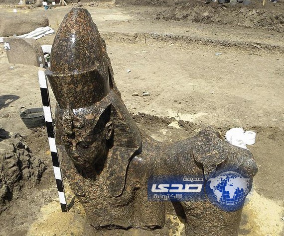 العثور على رؤوس خمسة تماثيل لملوك فراعنة في أرمنت المصرية