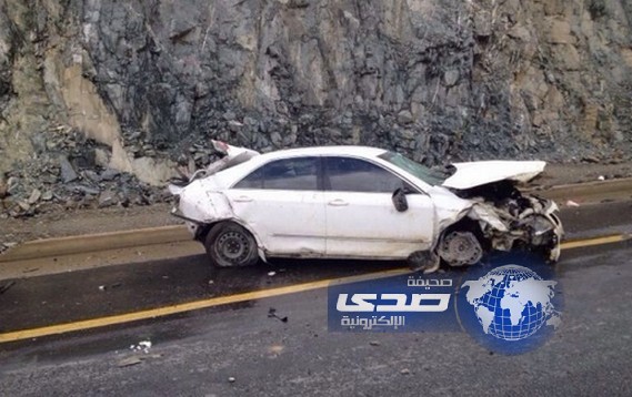 ارتطام كامري بجبل ينقل قائدها لمستشفى الملك فهد في الباحة
