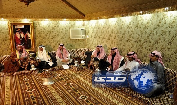 برنامج تعاليل يسجل أول حلقه بتبوك في ديوانية الشيخ سليمان بن مظهر‎ (صور)