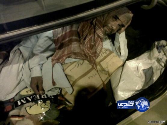 احباط تهريب خمسة مخالفين مع شاب سعودي بعفيف