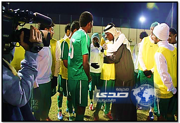 بحضور “احمد عيد”الاخضر الاولمبي يستهل مشواره في غرب آسيا بفلسطين