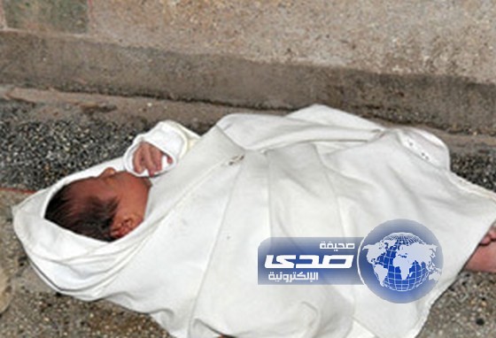 فتاة يمنية تقتل رضيعها لأنه أزعجها مع عشيقها