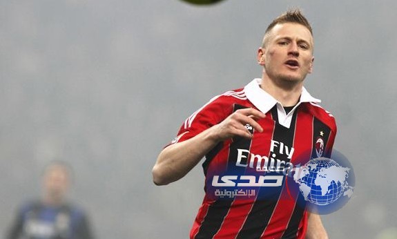 ميلان يتعادل مع ليفورنو في الدوري الإيطالي