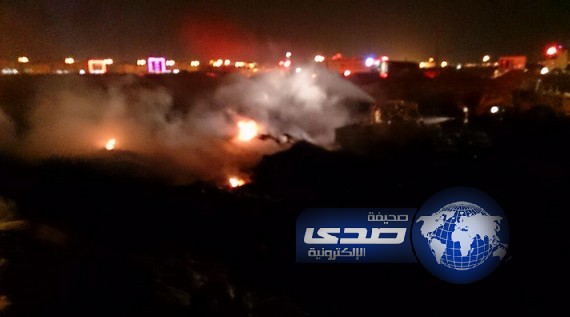 مدني الرياض يباشر اخماد حريق نشب في مخلفات نفايات بحي اشبيلية بالرياض