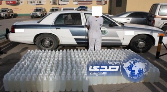 ضبط مروّج بحوزته 255 جالون خمر في الرياض