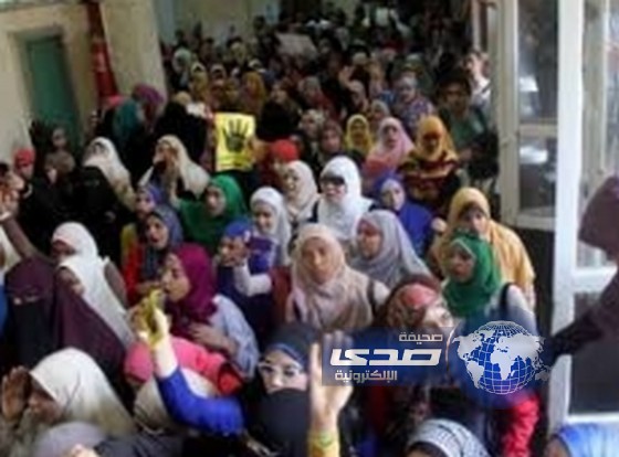 طلاب الأخوان يقتحمون كلية دار العلوم بجامعة القاهرة