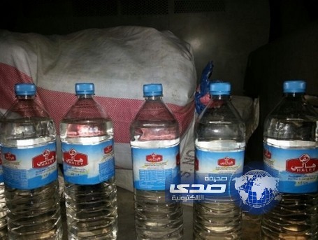 بالصور.. القبض على إثيوبيين يصنعون الخمور شرق الرياض