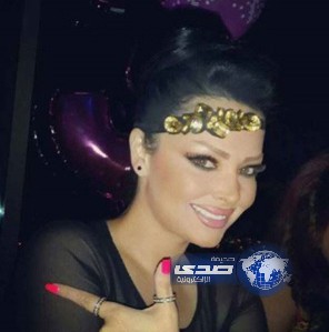 بالصور.. ديانا كرازون تفاجئ جمهورها بإطلالة ساحرة