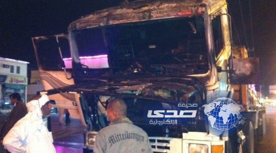 احتراق شاحنة أثناء سيرها قرب إحدى محطات الأفلاج