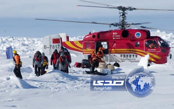 كاسحة الإغاثة الصينية أنقذت ركاب السفينة الروسية من الجليد وعلقت فيه!