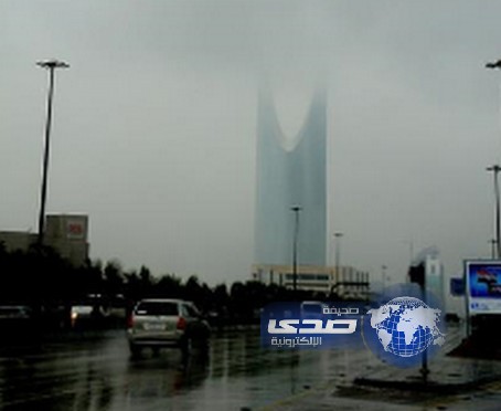 بالفيديو والصور.. أمطار غزيرة على مدينة الرياض منذ البارحة حتى صباح اليوم