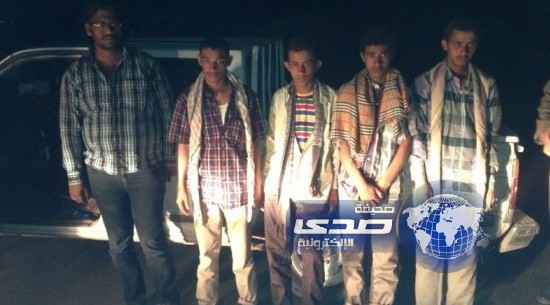 القبض على مهرّب وأربعة مخالفين في وادي الدواسر