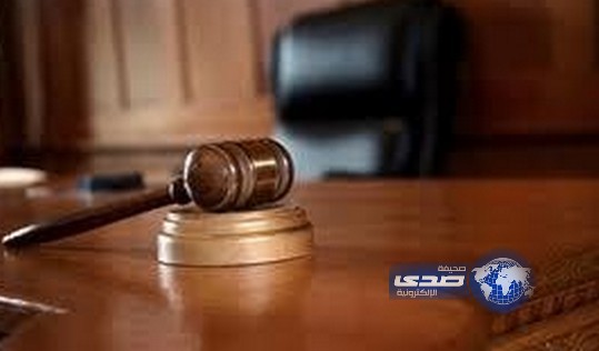 امرأة بالـ80 تخلع زوجها خشية ألا تُقيم حدود الله