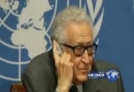 بالفيديو.. السؤال الذي فجّر موجة من الضحك خلال مؤتمر جنيف