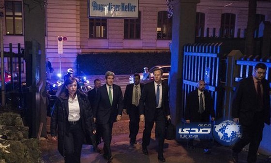 موقف محرج لكيري بمطعم في ميونخ