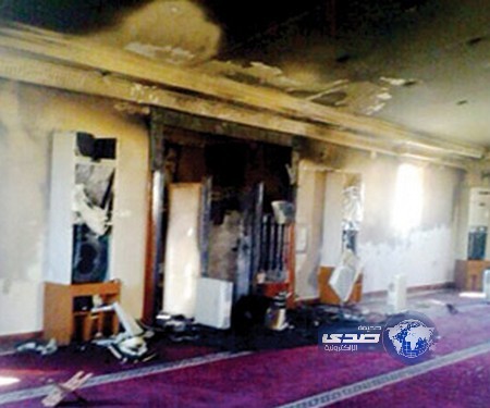 مجهول يحرق مسجدا في القيصومة