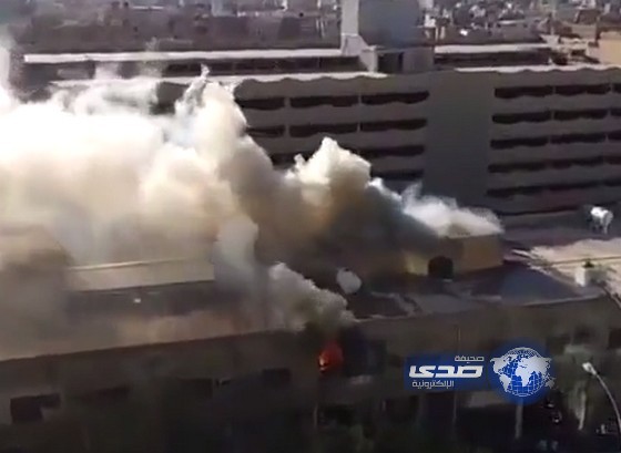 بالفيديو..حريق في محلات تفصيل الملابس العسكرية في شارع الوزير بالرياض