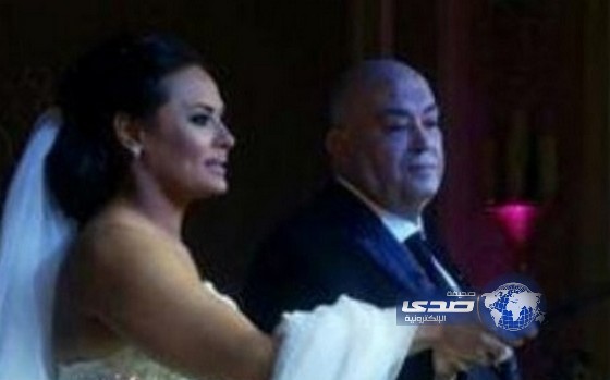 بالفيديو.. عماد أديب يرقص مع زوجته مروى في حفل زفافهما