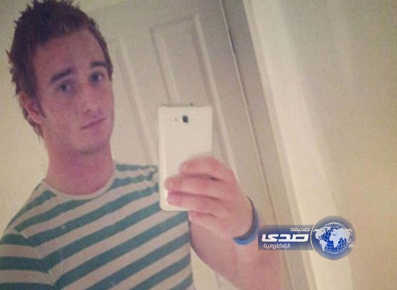 تفاخر أمام أصدقاءه على فيسبوك بشرب 2 ليتر من الكحول ففارق الحياة