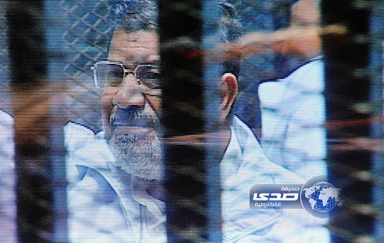 استئناف محاكمة مرسي في قضية اقتحام السجون